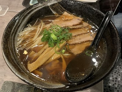 生薑醤油ラーメン