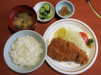 とんかつ定食