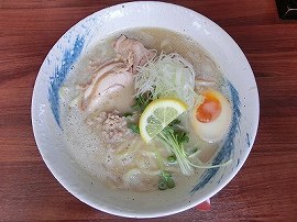 麺や ようか　濃厚鶏しおらーめん