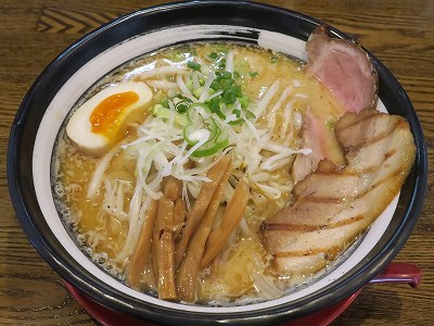 拉麺 笑星　にぼしミソ