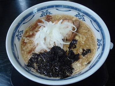 背脂醤油ラーメン