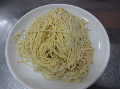 自家製細麺