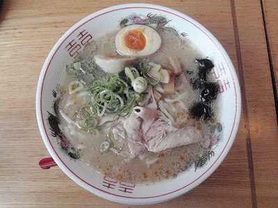 濃厚醤油ラーメン(期間限定)