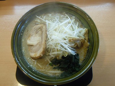 みそらーめん（もやしのせ）