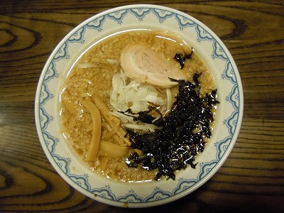 背脂醤油ラーメン