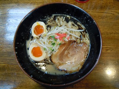 黒とんこつ（細麺）