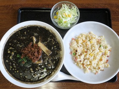 黒ごま担々麺セット