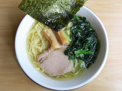 淡麗塩ラーメン