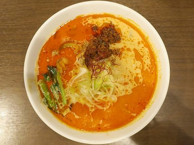 赤担々麺