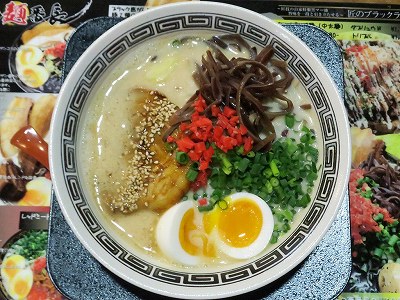 ホワイトとんこつ麺