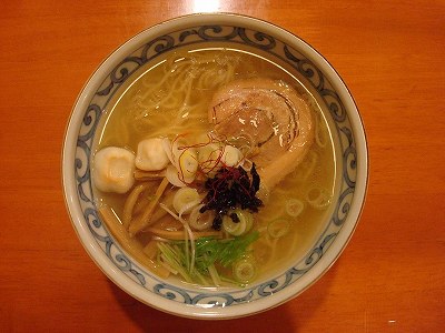 丸鶏塩らぁ麺