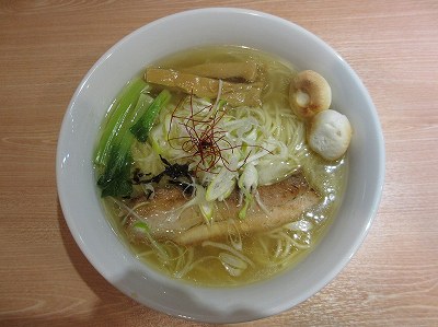 丸鶏塩らぁ麺