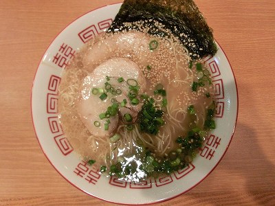 豚骨ラーメン