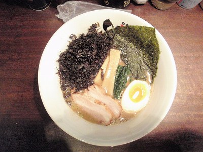 魚豚Ｗスープらーめん(岩のり)