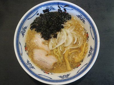 背脂醤油ラーメン