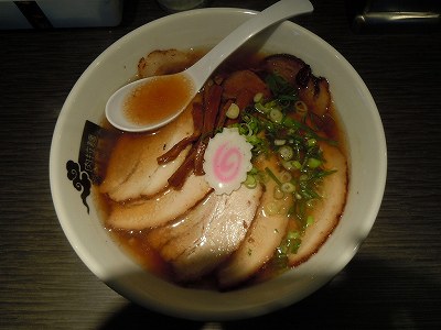 肉拉麺