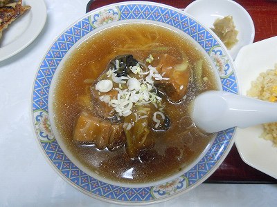 豚肉角煮あん掛けラーメン