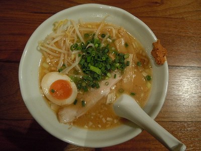 たまり家特製ラーメン