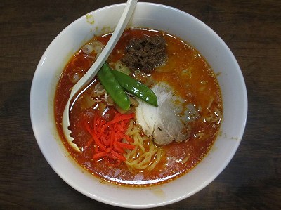 ドラゴン担々麺