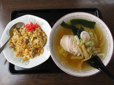 ラーメン＋半チャーハン