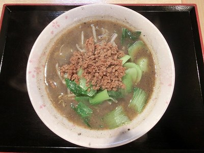 黒胡麻担々麺