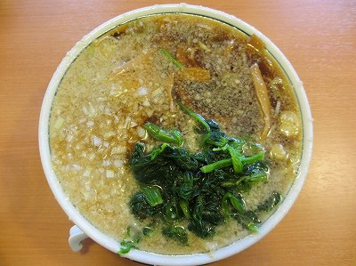 ラーメン（背油）＋ほうれん草