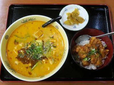 麻婆担々麺 油淋鶏丼セット