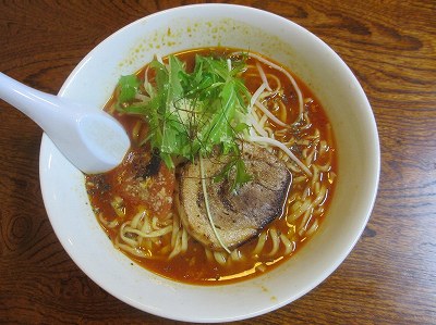 味噌とトマトの旨辛麺