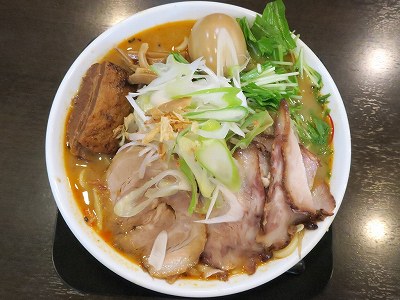 みそラー麺（角煮、味玉）