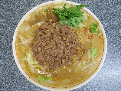 ドッカンラーメン（ごまみそ）