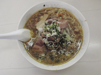 カレー豚角煮ラーメン