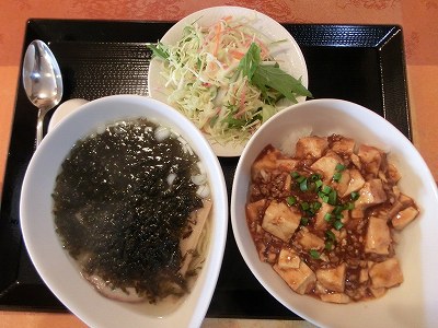 四川麻婆丼と岩のりラーメン