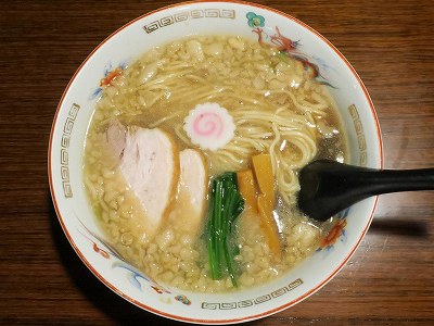 背脂醤油ラーメン