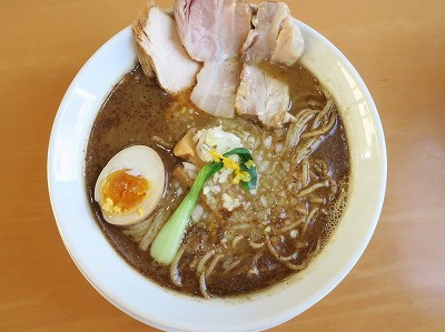 鬼にぼラーメン