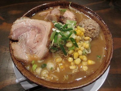 fujino_nakanoyama_201410_2.jpg