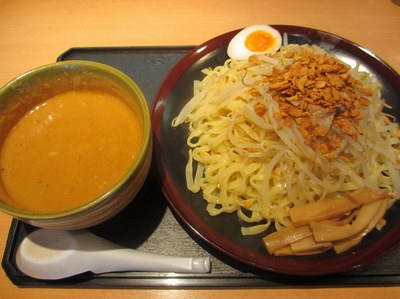 menyatikara_201210_2.jpg