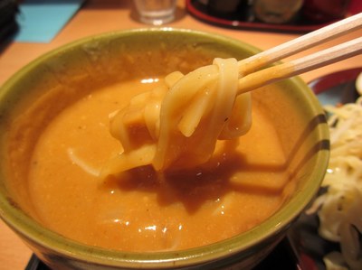 menyatikara_201210_4.jpg