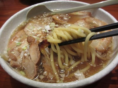 touyoko_shirone_201410_3.jpg