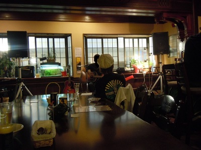urasaki_ekimae201106_2.jpg